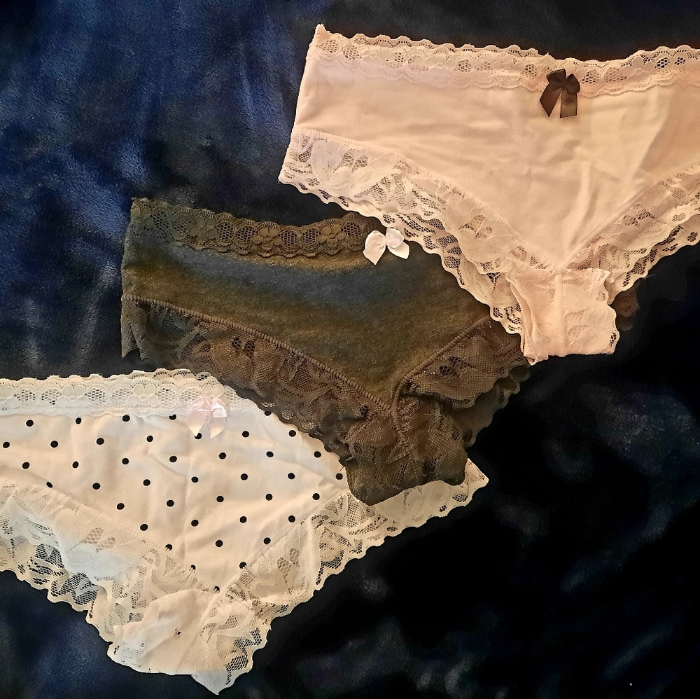 🩲3 PACK PANTIES BRAND NEW